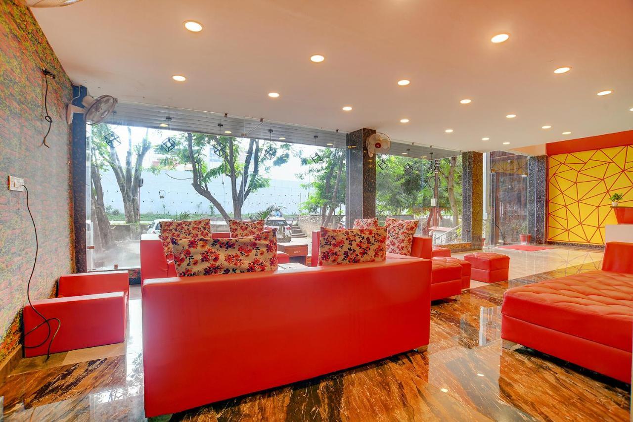 Fabhotel Rajat Crown Bhopal Zewnętrze zdjęcie